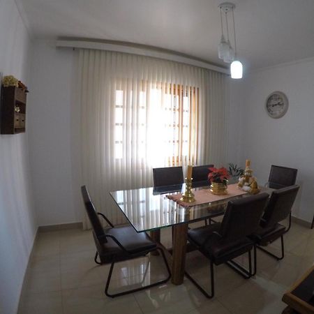 Corona Hostel Poços de Caldas Zewnętrze zdjęcie