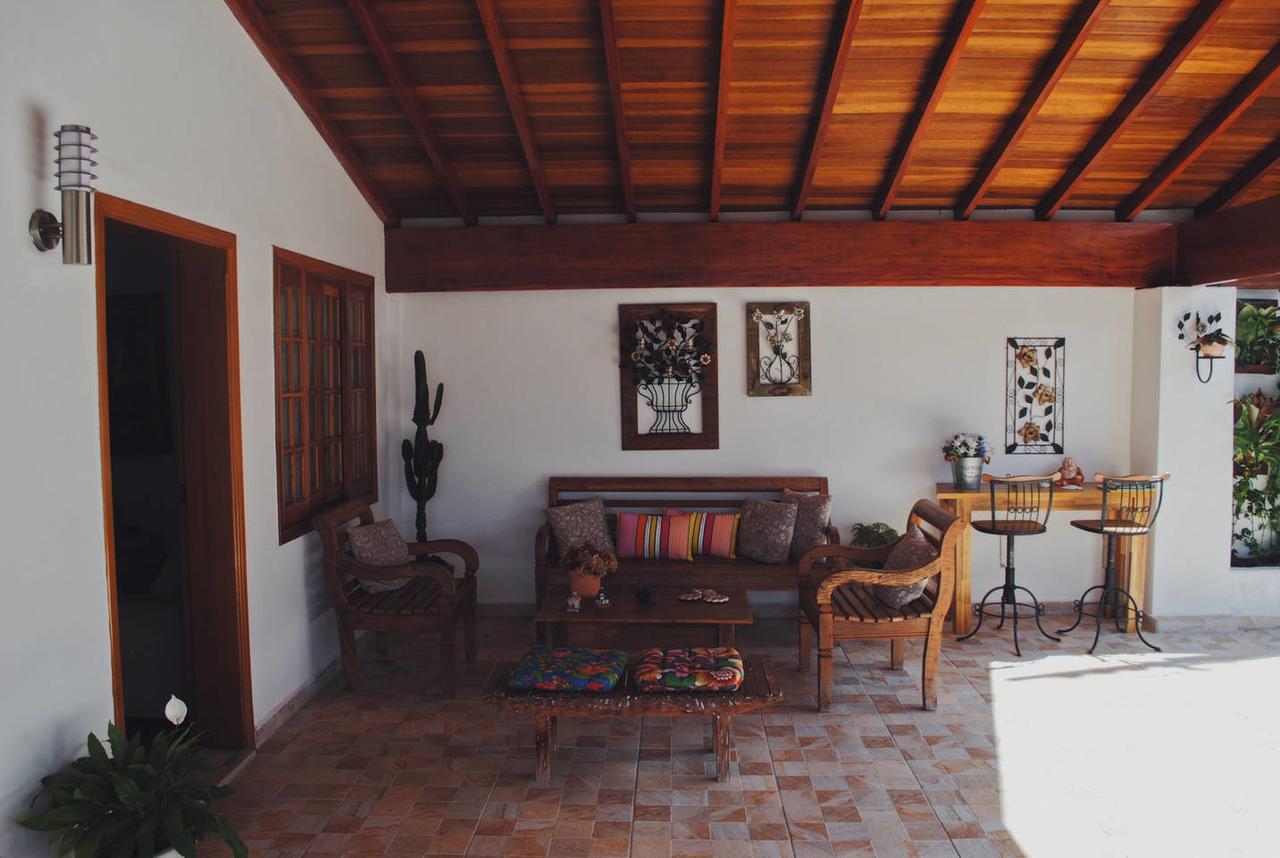 Corona Hostel Poços de Caldas Zewnętrze zdjęcie